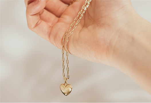 Anniversary Adornments: Finding the Perfect Necklace Gift