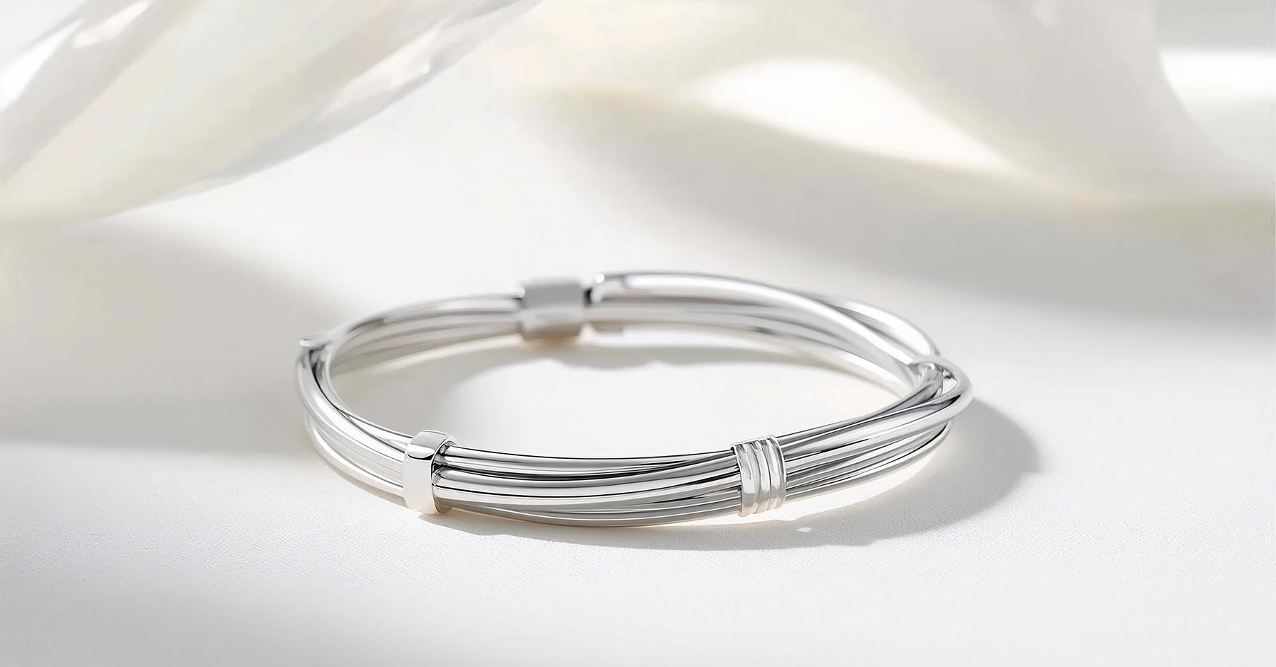 The Healing Properties of Silver Bracelets: Myth or Reality?