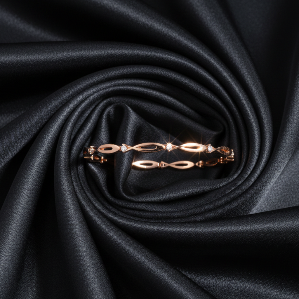 Trayee Gold and Diamond Bracelet