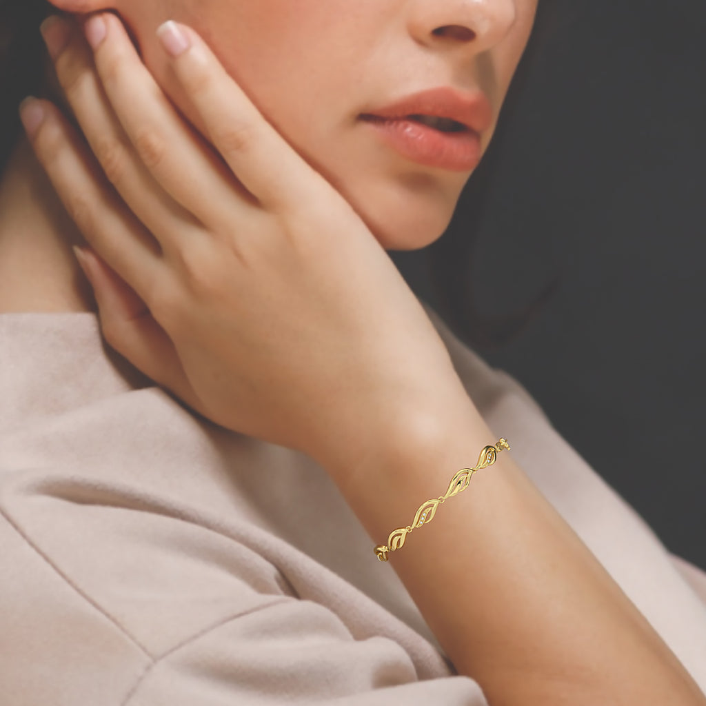 Mystical Waves Gold and Diamond Bracelet