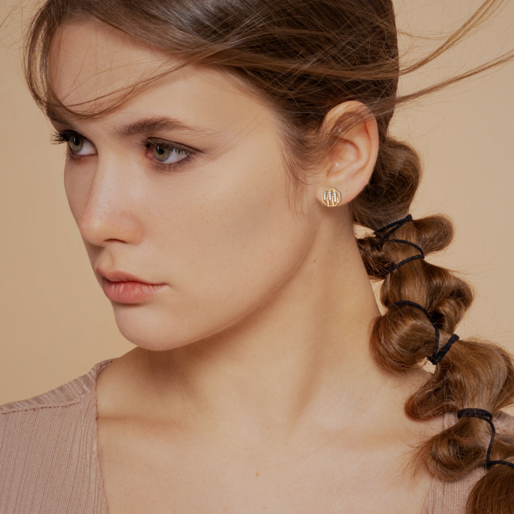 Sculpted Stunner Gold and Diamond Earrings