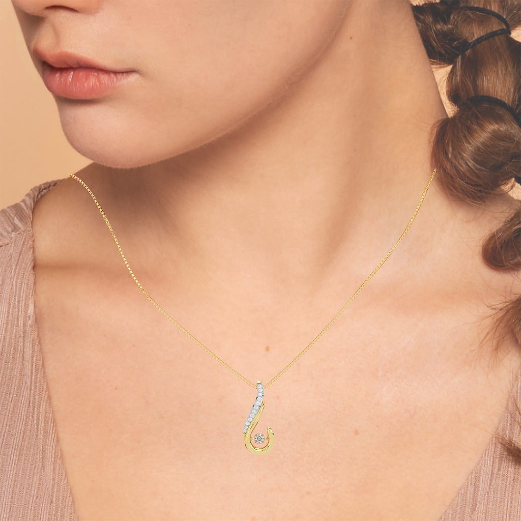 Weapon of Gods and Dancing Diamond Pendant