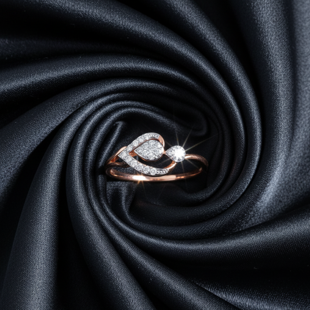 Aster Twist Gold and Diamond Ring
