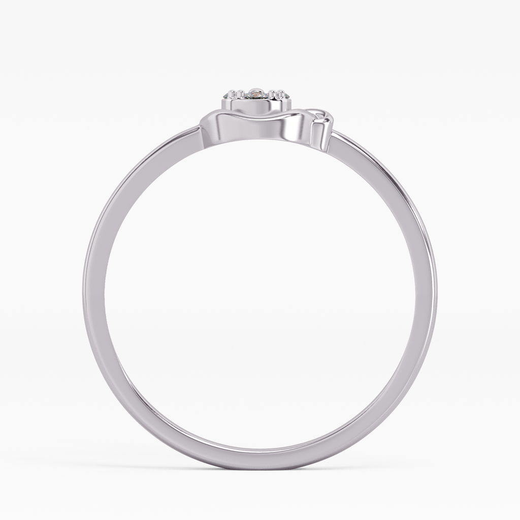 Sensational and Refined Gold and Diamond Ring