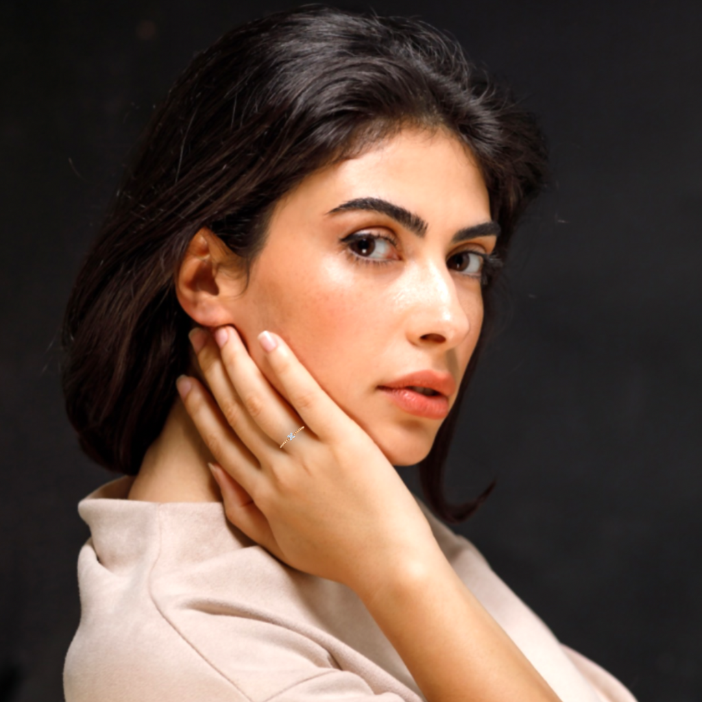 Remarkable Ruse Gold and Diamond Ring