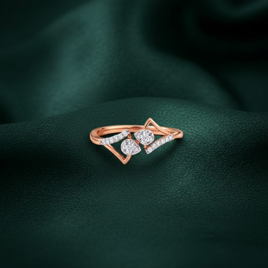 Ivy Lustre Gold and Diamond Ring